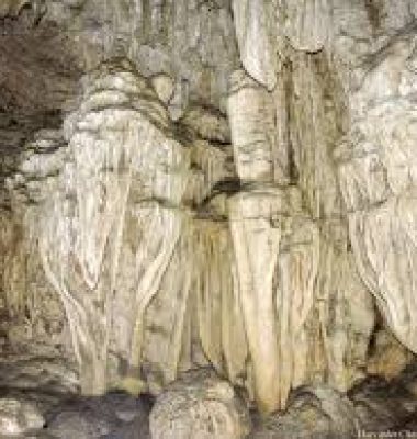 Limestone_Cave,_Andaman_and_Ni_34486_1530704465